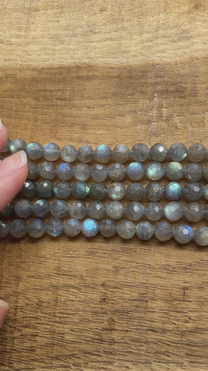 Fil de perles facettées labradorite A+ 8 mm