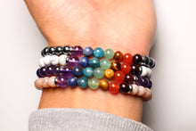 Load image into Gallery viewer, Bracelet in 7 chakras
