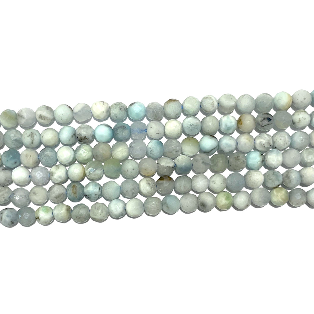Blue Calcédonian wire in pearl faceted